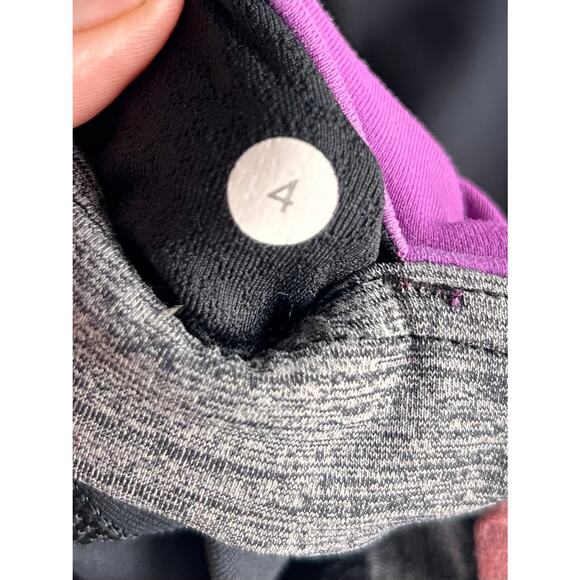 Lululemon Women's Yoga Cropped Leggings Scratch Activewear Black Purple Size 4 - Picture 12 of 12